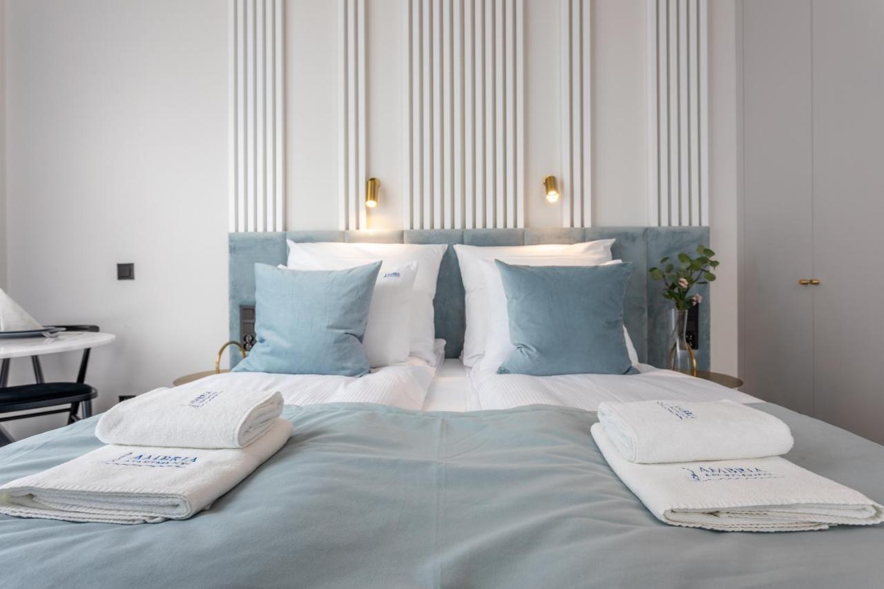 Apartpark - Ambria *